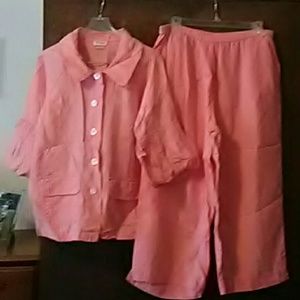 Ladies Capri Outfit by Toofan